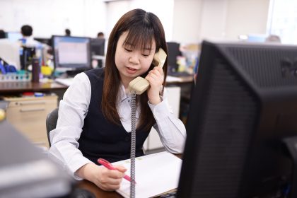 事務とお電話お仕事です